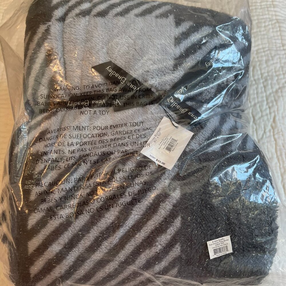 Vera Bradley Plush Shimmer Throw Blanket - Neutral Buffalo Check